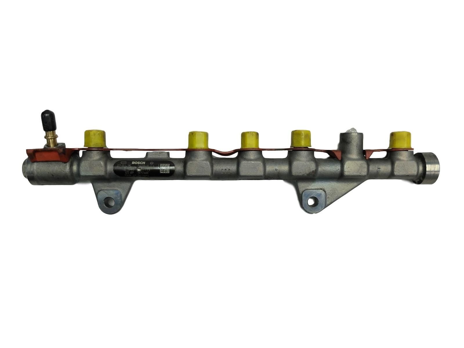 Vstrekovacia Rampa 1,9 DCI 8200620689 Renault Scenic II main product photo
