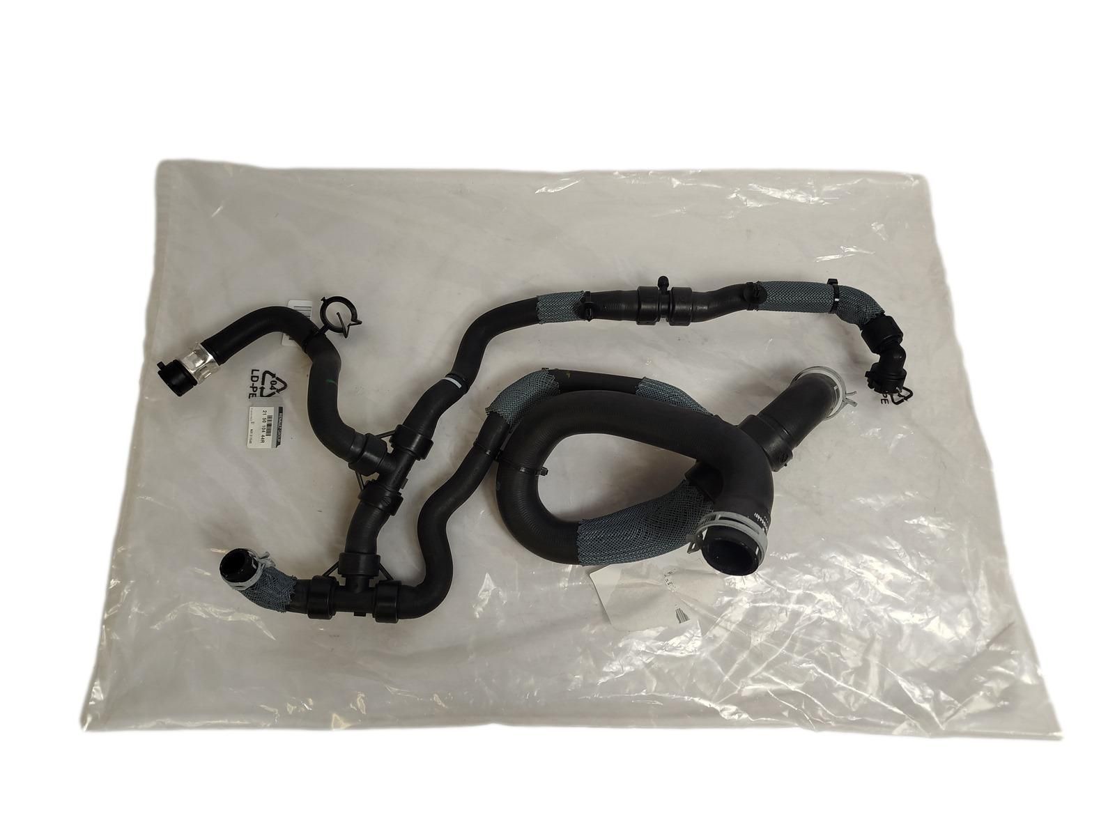 Potrubie chladiča Nový Originál 215010444R Renault main product photo