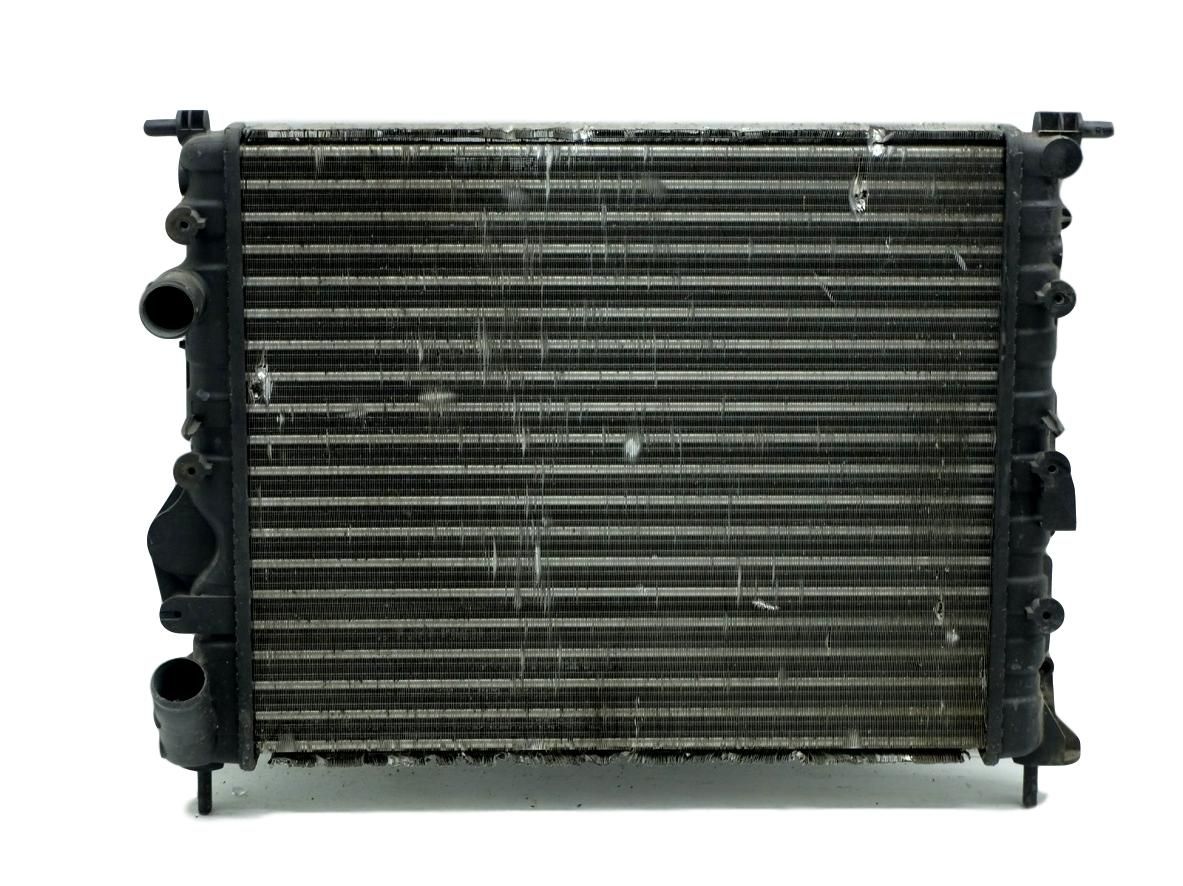 Chladič Wody Renault Dacia 868602P 8200125767 Valeo main product photo